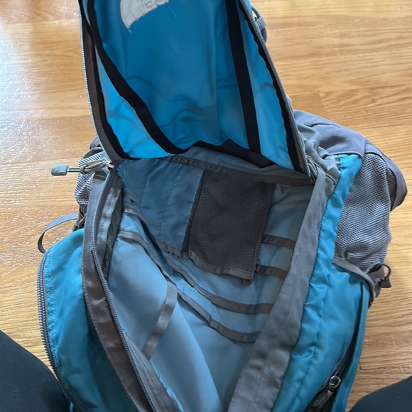 The North Face Jester Blue and Grey Backpack - Picture 7 of 7